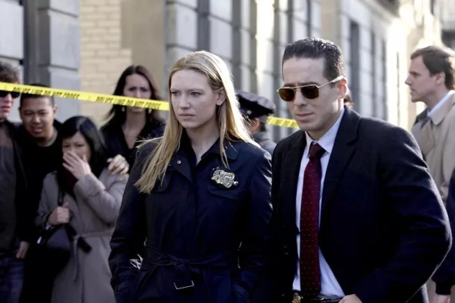 Best TV Shows Like Dark: 11 Mind-Bending Series to Watch 2 A still from Fringe (2008–2013) TV show